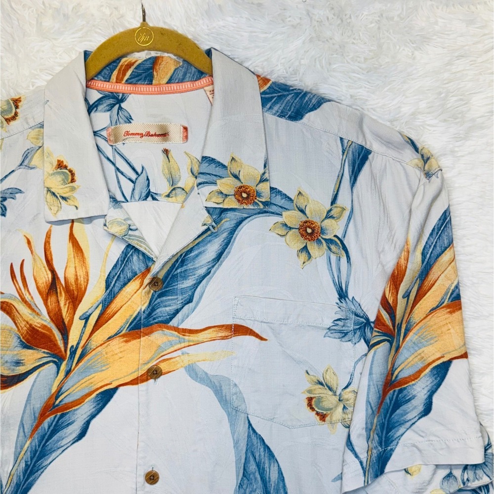 Tommy Bahama XXL Silk Bird of Paradise Floral Hawaiian Camp Shirt Cream Blue
